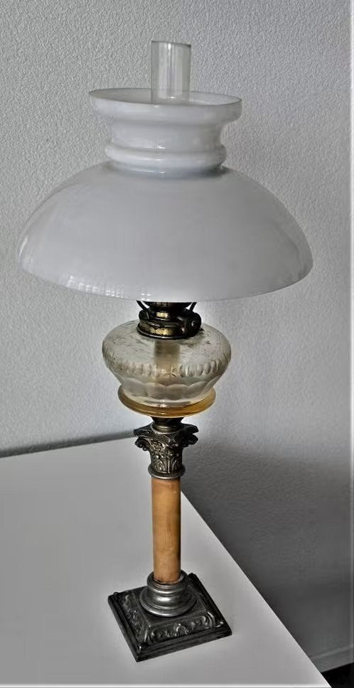 Antieke olielamp, Ophalen