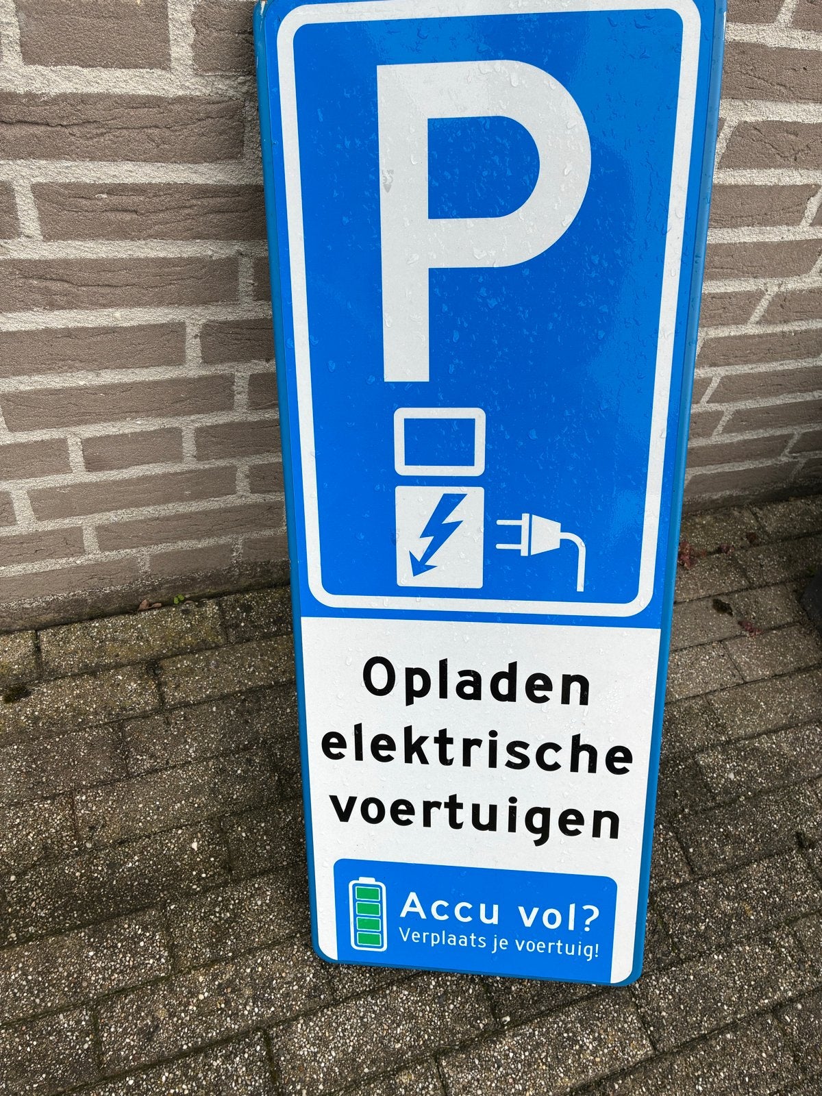 Oplaadpaal voor elektrische voertuigen, Ophalen of Verzenden, Gebruikt, Laadpaal