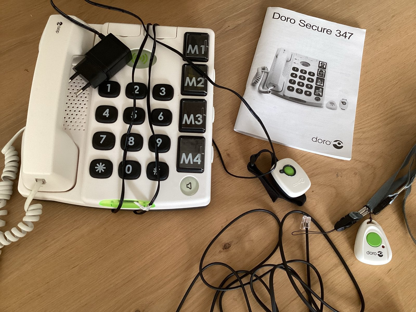 Doro Secure 347 seniorentelefoon met alarmfunctie, Ophalen of Verzenden, Zo goed als nieuw, 1 handset