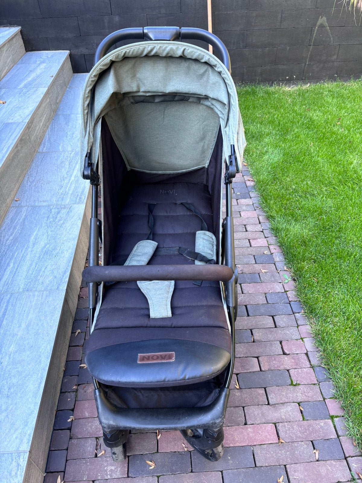 Novi baby grande go buggy, Ophalen, Gebruikt