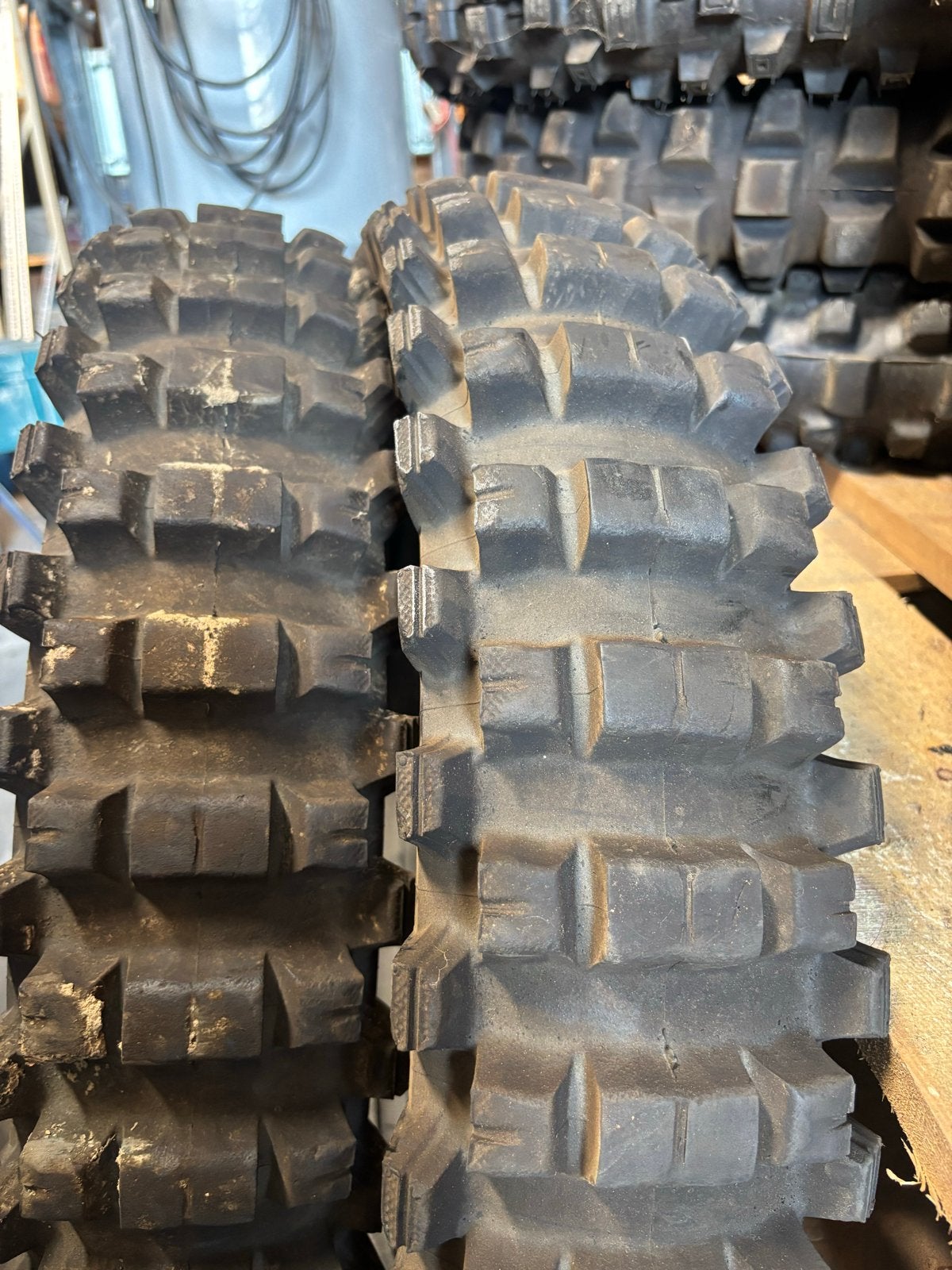 2x Mitas C04 Crossband 130/90-18 met z.g.a.n. bib mousse, Ophalen of Verzenden, Gebruikt
