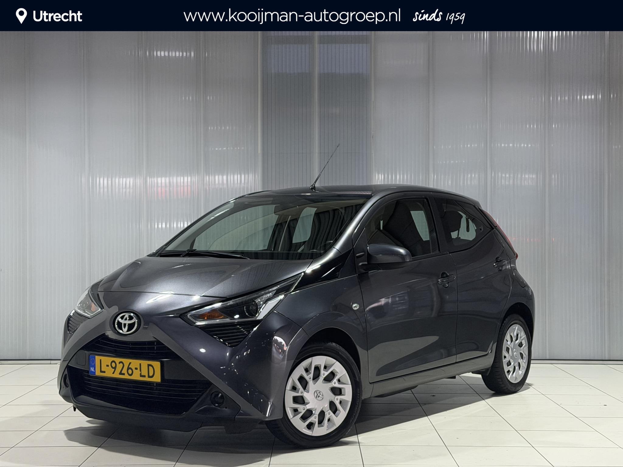 Toyota Aygo 1.0 VVT-i x-play limited | Apple carplay/anroid