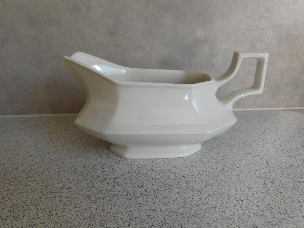 Saucière of Juskom Heritage Johnson Brothers, Overige typen, Ophalen of Verzenden, Zo goed als nieuw, Overige stijlen