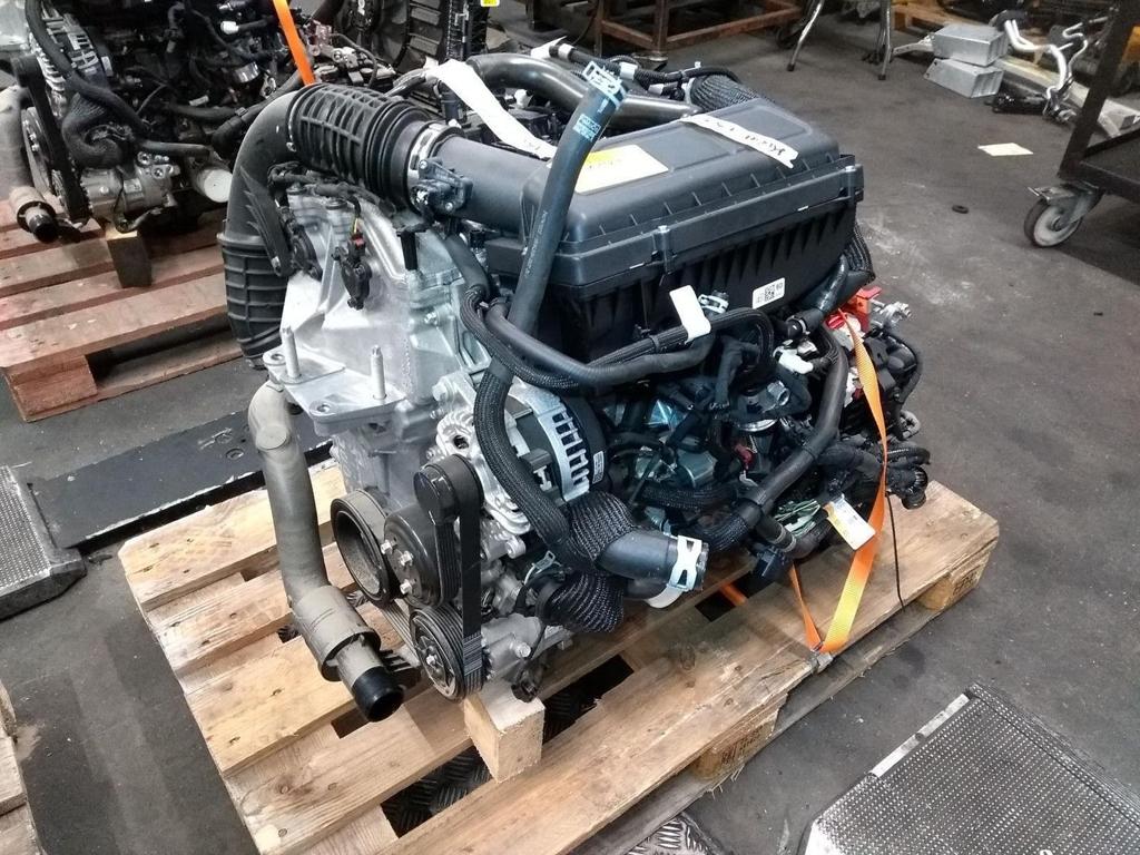 FORD KUGA DFK ST-LINE FWD DYNAMO PZ1T10300JC 2024, Ophalen of Verzenden, Gebruikt, Stiba lid
