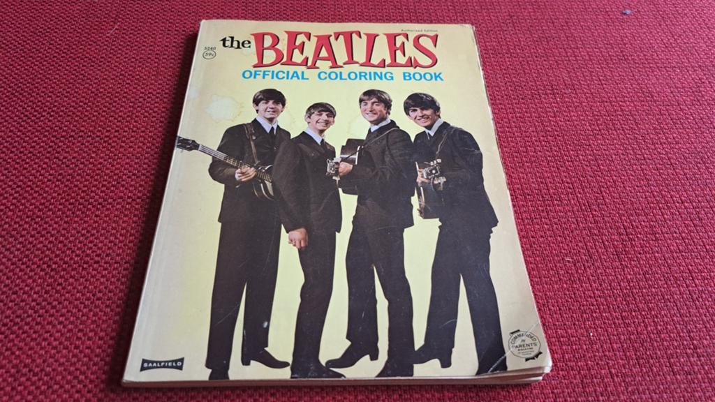 Beatles kleurboek 1964 (official coloring book), Ophalen of Verzenden, Gebruikt, Boek, Tijdschrift of Artikel