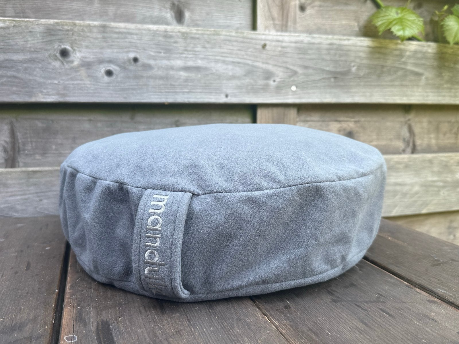 Manduka meditatie kussen - grijs, Ophalen, Zo goed als nieuw