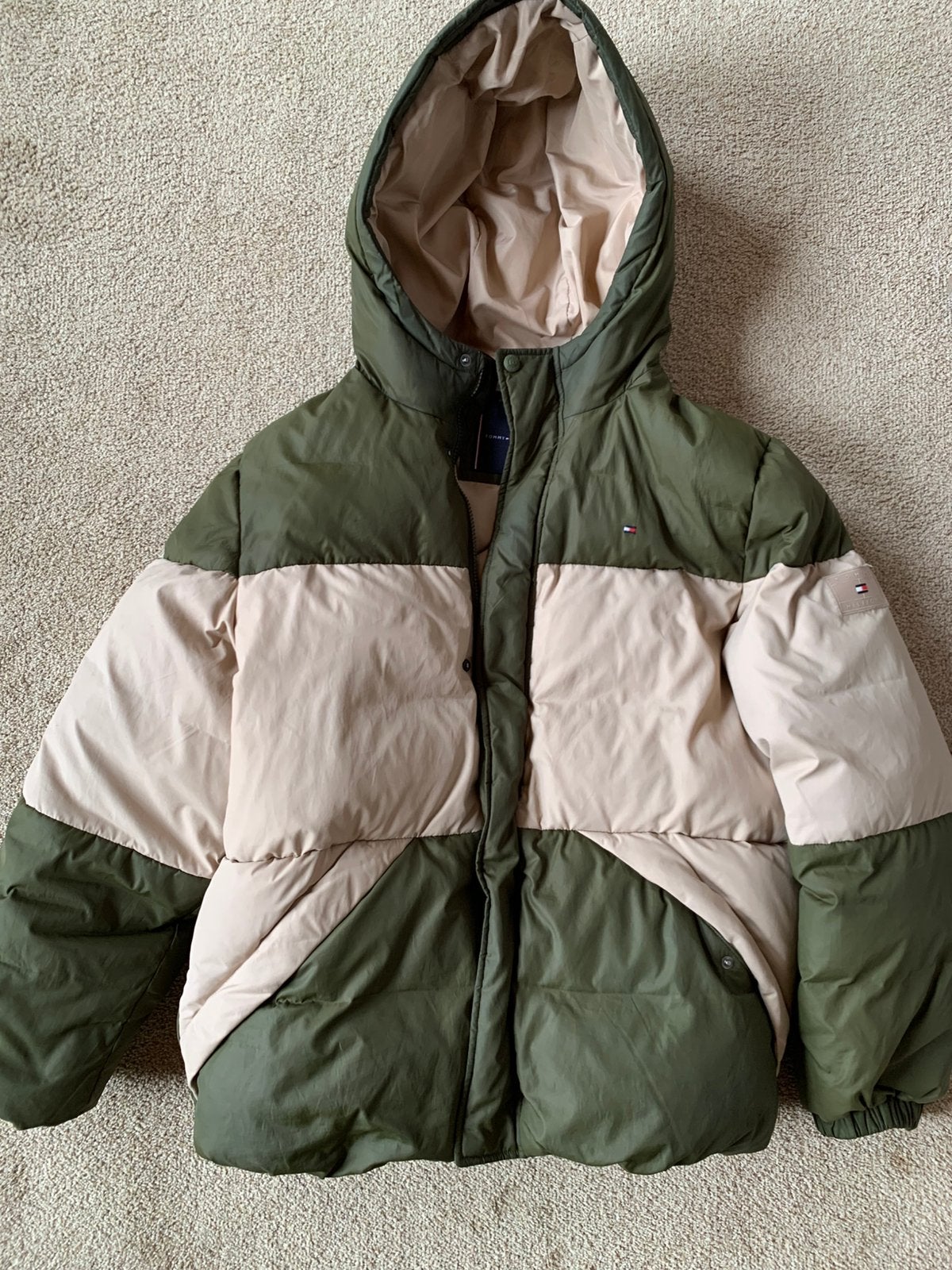 Winterjas Tommy Hilfiger maat 176, Ophalen of Verzenden, Zo goed als nieuw, Jongen, Jas