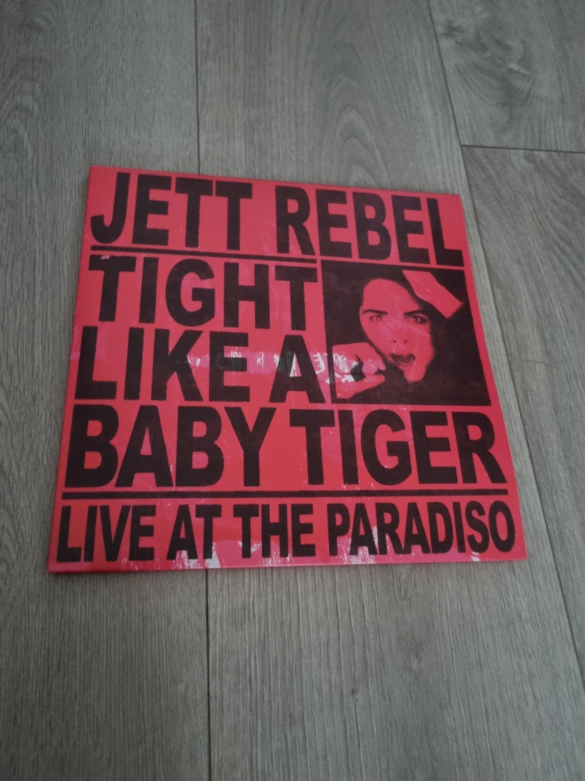 Dubbelelpee van Jett Rebel : tight like a baby tiger ( 2015), Ophalen of Verzenden, Zo goed als nieuw, 12 inch, Poprock