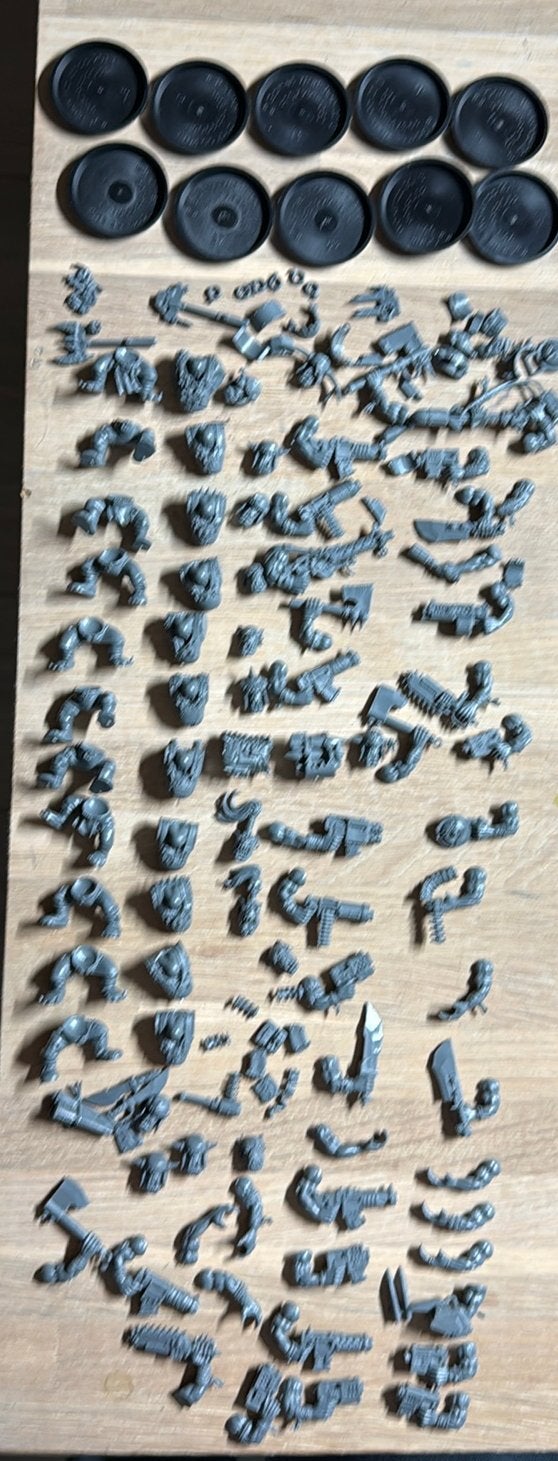 Warhammer 40k 11x Ork Boyz #1, Ophalen of Verzenden, Zo goed als nieuw