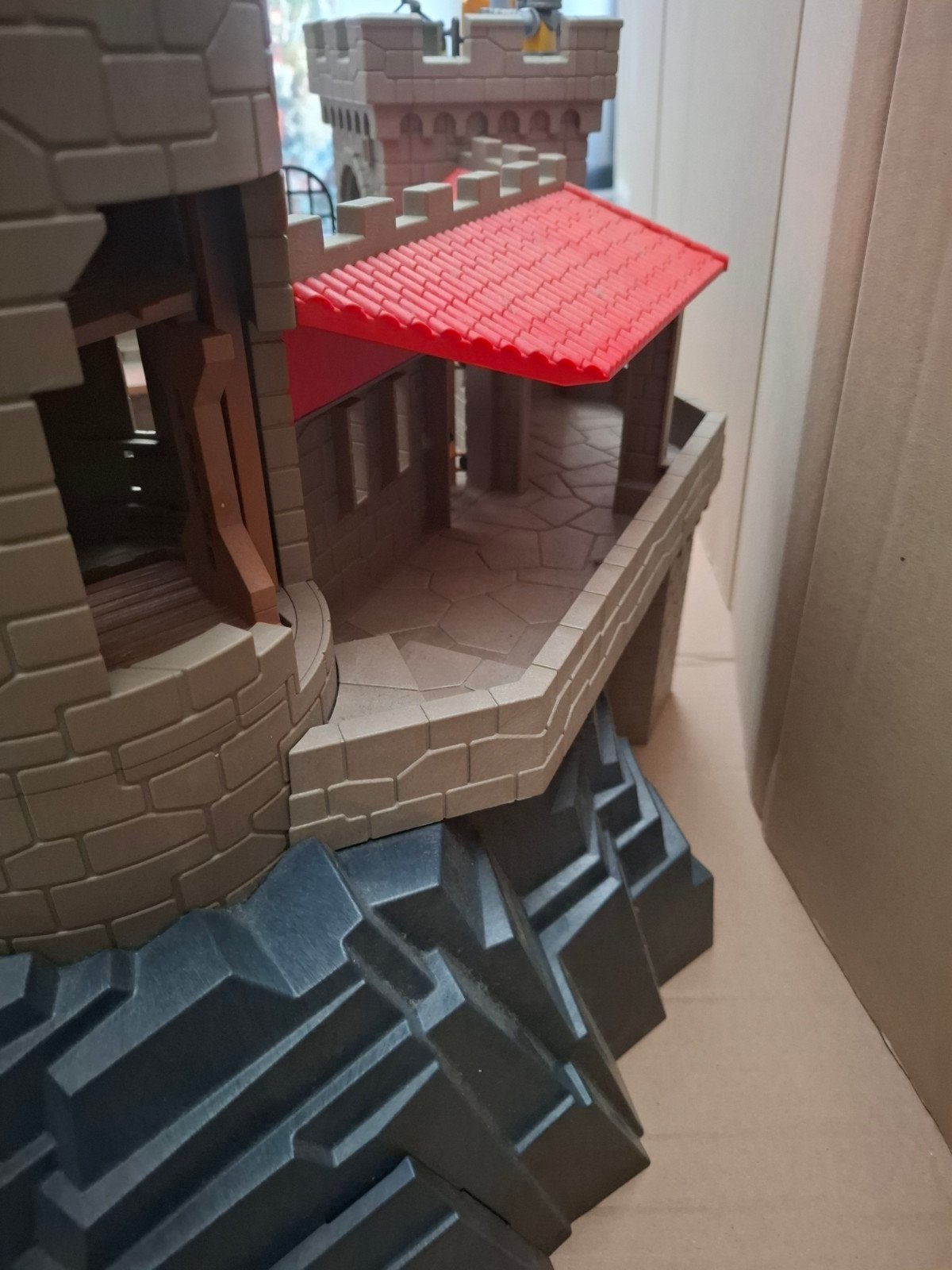 Foto 10 van Playmobil Kasteel van de Leeuwenridders 4865 met extra's