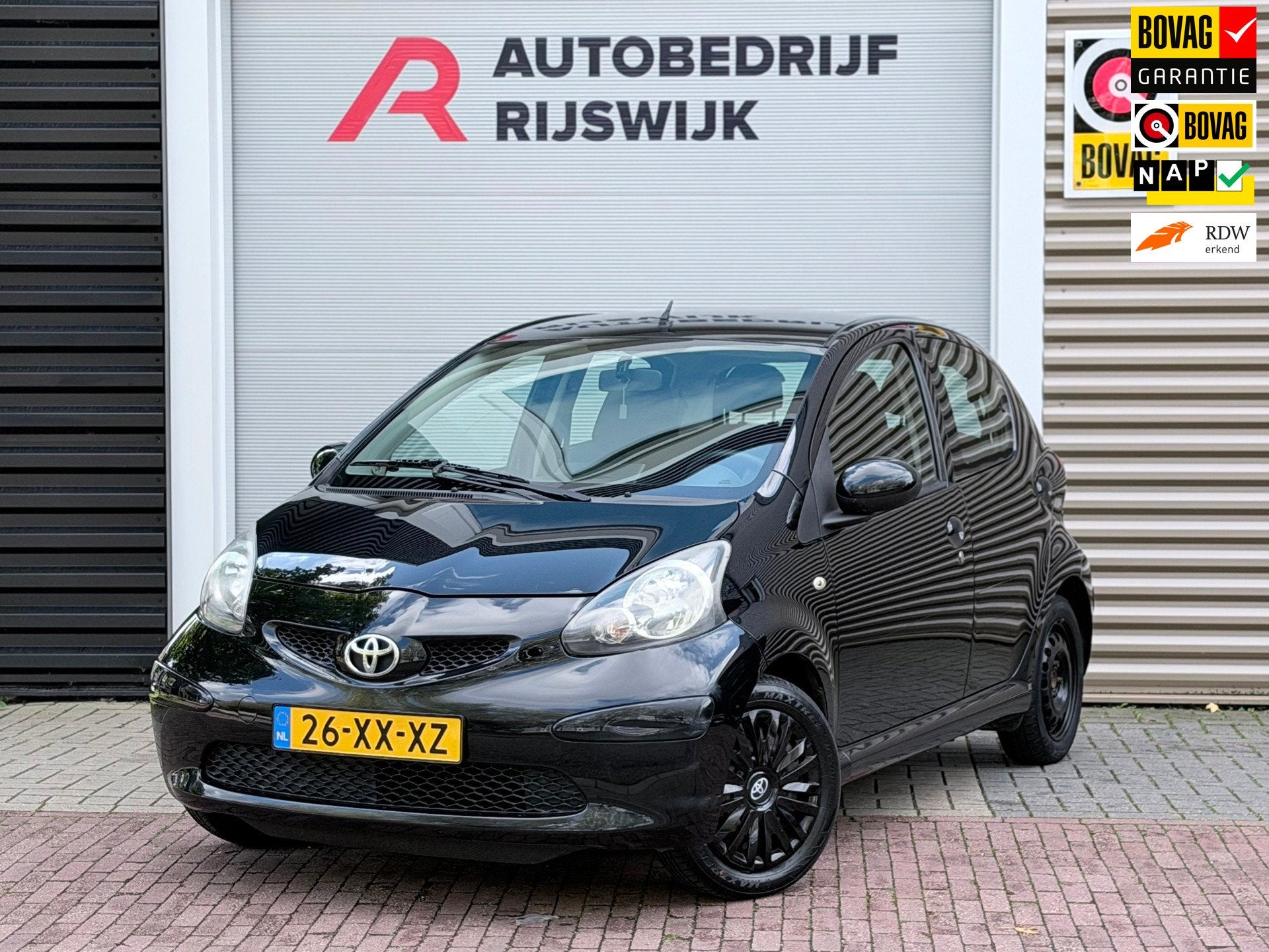 Toyota Aygo 1.0-12V + AppleCarPlay, Auto's, Voorwielaandrijving, Gebruikt, 4 stoelen, Origineel Nederlands