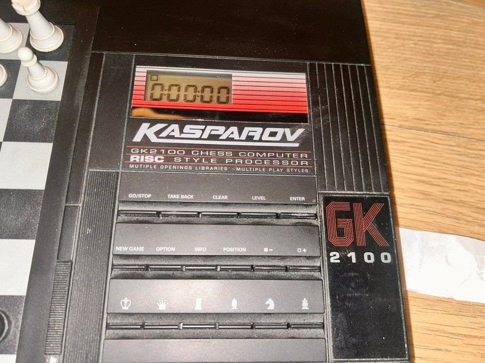 Kasparov GK 2100 Schaakcomputer - Compleet en Functioneel, Ophalen of Verzenden, Zo goed als nieuw, Schaken