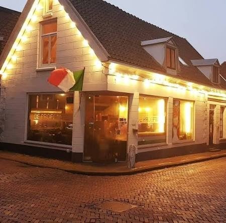 Horecazaak in hartje Muiden ter overname 10+ jaar bekend