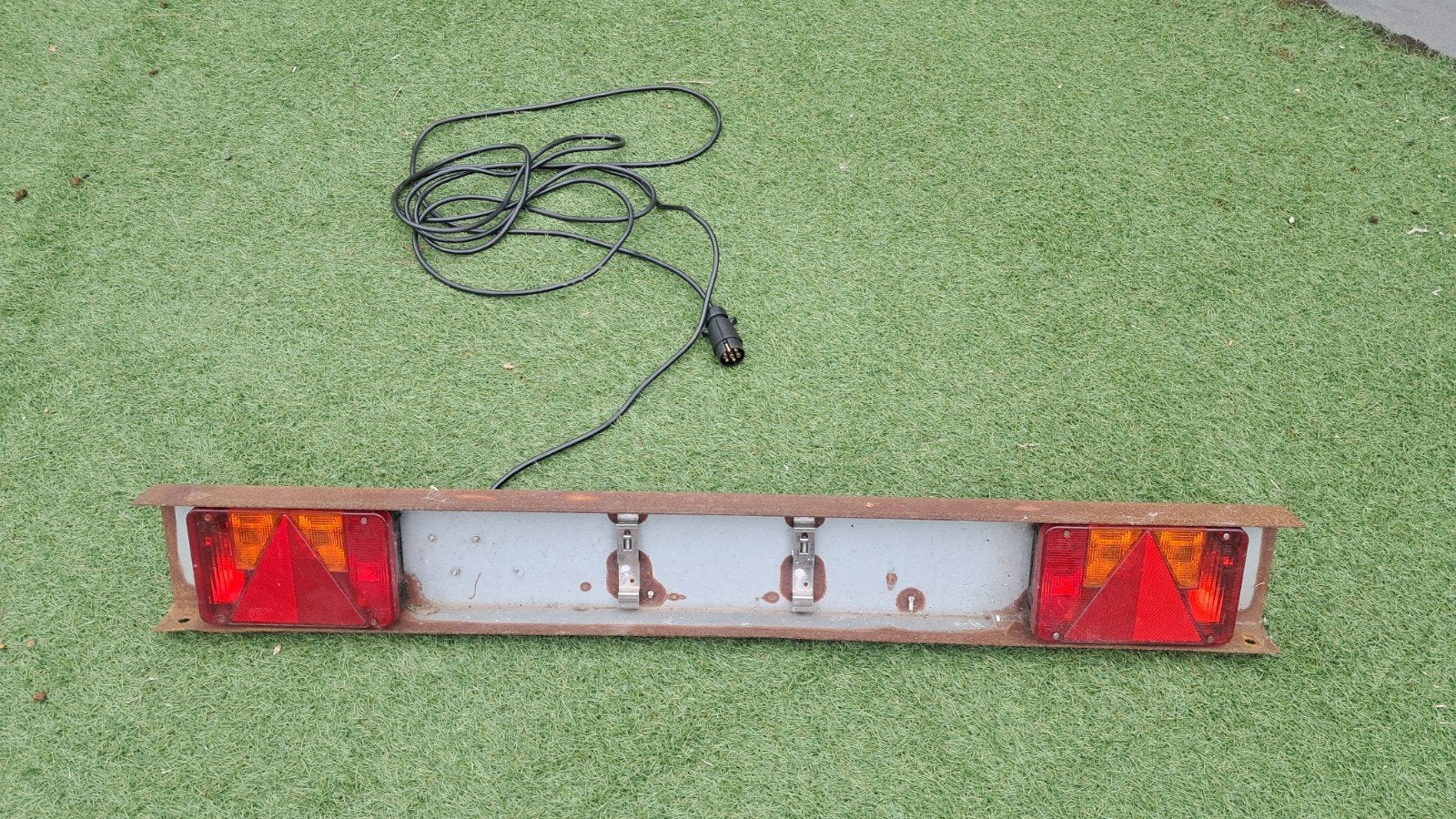 Lichtbalk voor aanhanger, Ophalen, Dakdrager