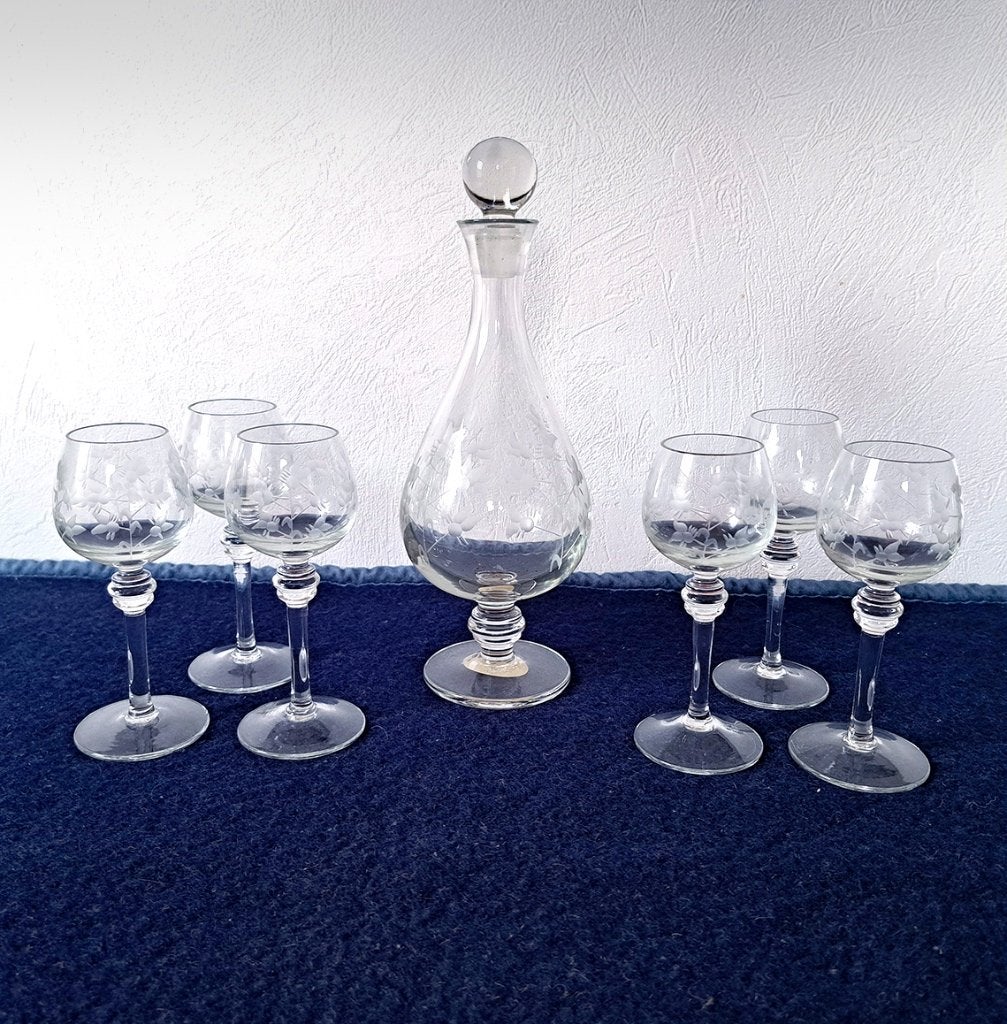 Antieke set van karaf met 6 glazen op voet van geëtst glas, Antiek en Kunst, Antiek | Glas en Kristal, Ophalen