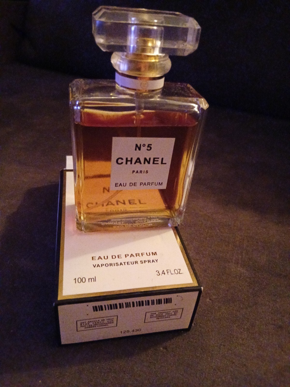 Chanel no 5, Ophalen of Verzenden, Zo goed als nieuw