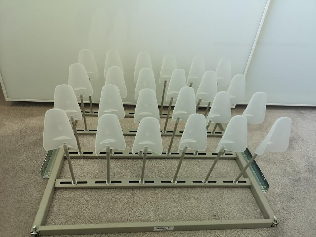 IKEA KOMPLEMENT Uittrekbaar Schoenrek - voor 24 schoenen., Ophalen of Verzenden, Gebruikt