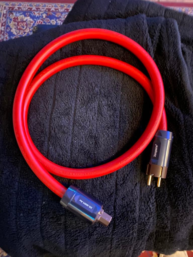 XANGSANE POWERCORD, Audio, Tv en Foto, Audiokabels en Televisiekabels, Ophalen of Verzenden, Zo goed als nieuw, Minder dan 2 meter