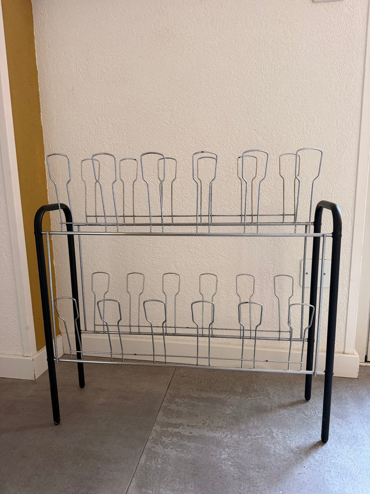 Vintage metalen schoenenrek uit de jaren '70, Ophalen of Verzenden, Gebruikt
