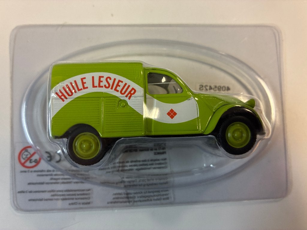 27077: Citroën 2CV Azu - Huile Lesieur - Norev 1:43, 70-72 avenue de Bohlen 69120 Vaulx-en-Velin, France, Auto, Norev, Norev
