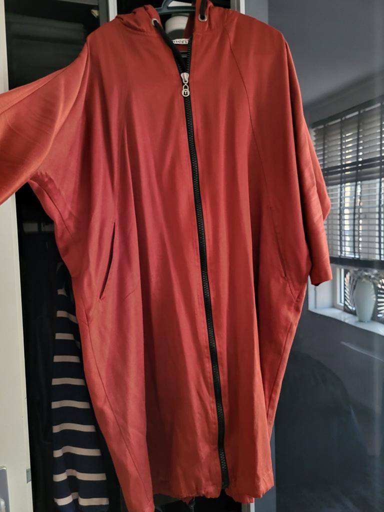 Meri. Oversized Hoodie Jas - Maat 40, Maat 38/40 (M), Meri., Ophalen of Verzenden, Gedragen