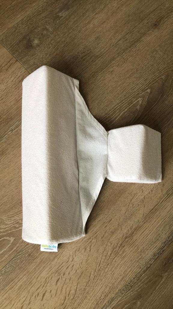 Delta Baby zijligkussen, Ophalen, Zo goed als nieuw