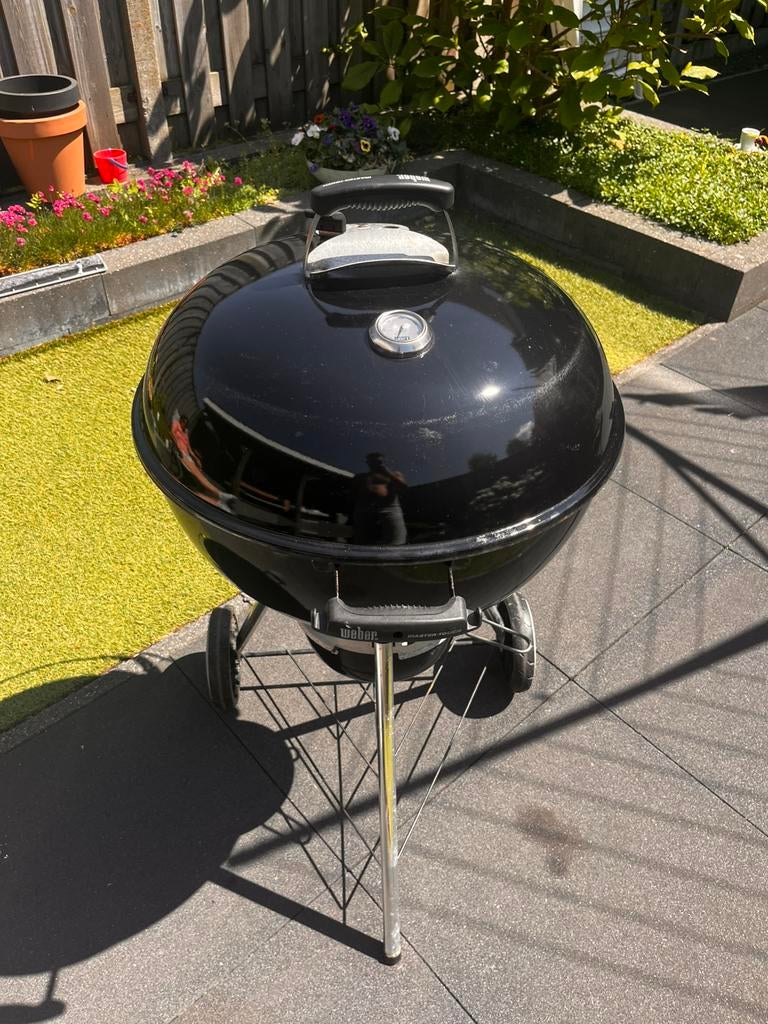 Weber Master touch bbq, Tuin en Terras, Houtskoolbarbecues, Ophalen, Gebruikt