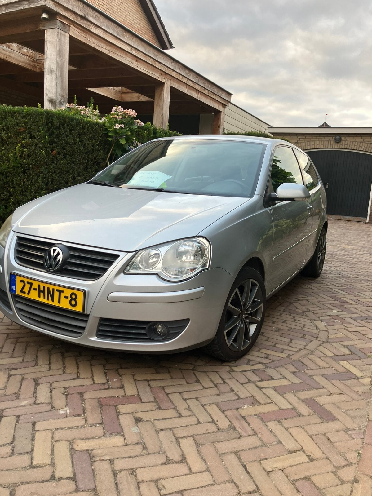 Volkswagen Polo 1.4 16V 59KW 2009 Grijs, Auto's, Voorwielaandrijving, 4 cilinders, Handgeschakeld, Particulier
