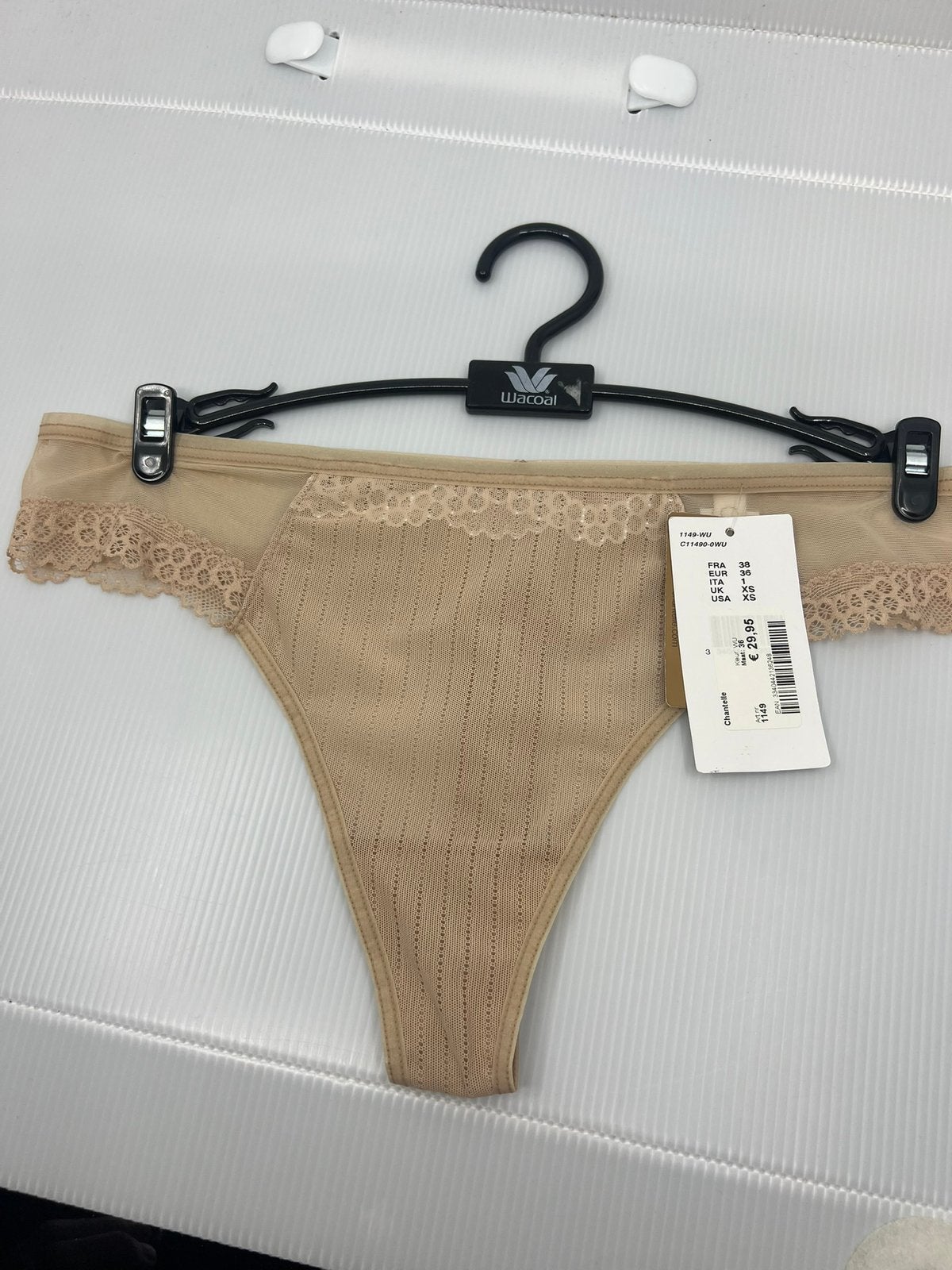 Chantelle string maat 36 NIEUW!! Nu €7,50, Ophalen of Verzenden, String