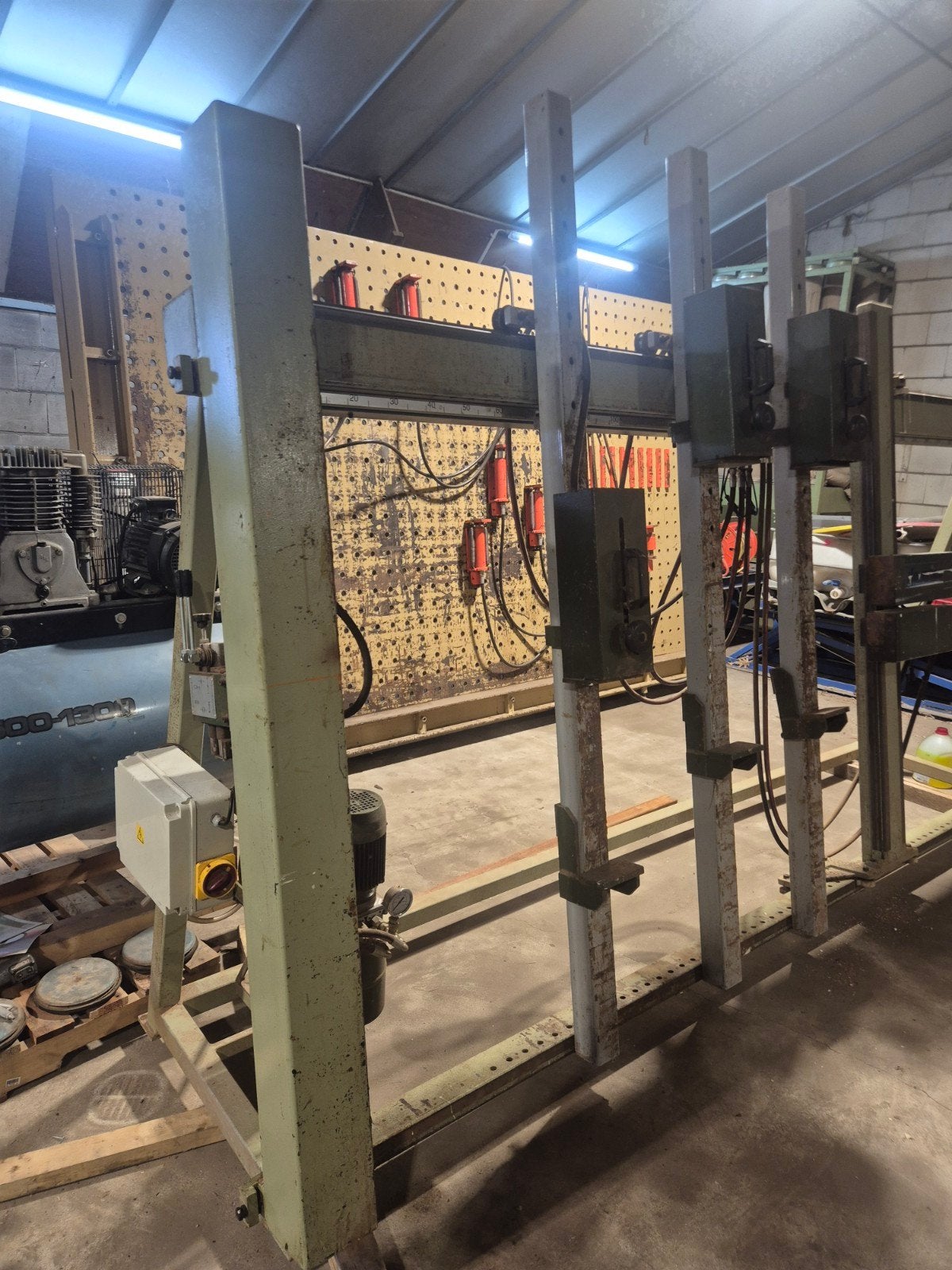 stromab opsluitbank 400v hydrolisch, Ophalen of Verzenden