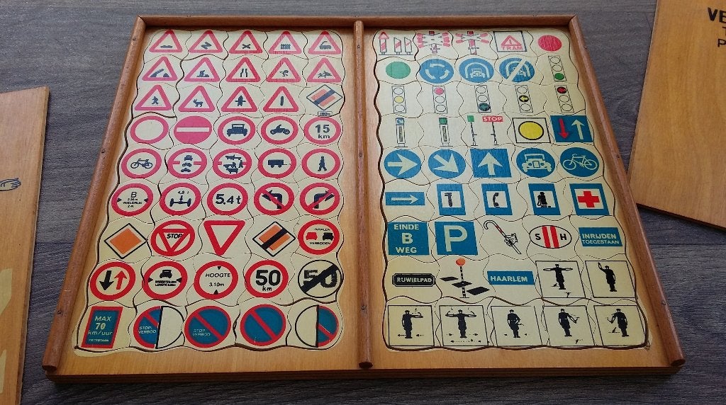 Omstreeks 1950 Verkeersbod Educatief School Puzzel Holland, Ophalen of Verzenden, Minder dan 500 stukjes, Zo goed als nieuw, Legpuzzel