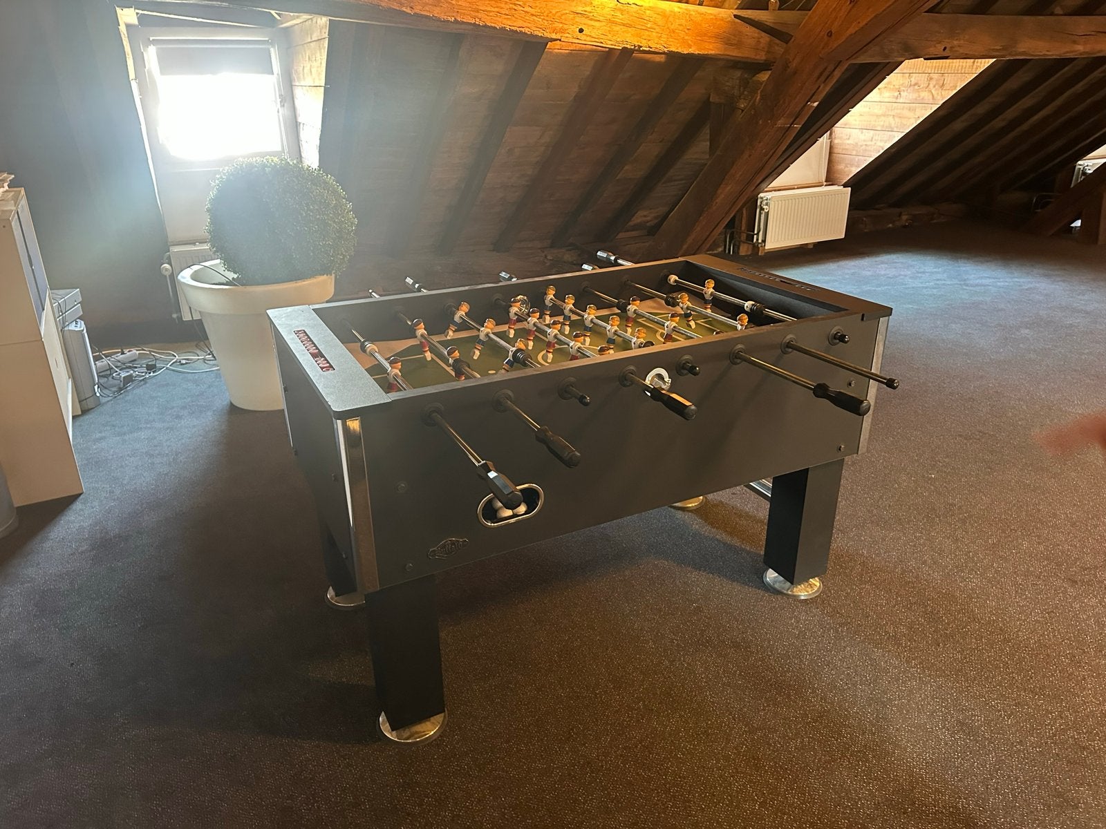 Buffalo voetbaltafel met extra poppetjes, Ophalen, Gebruikt