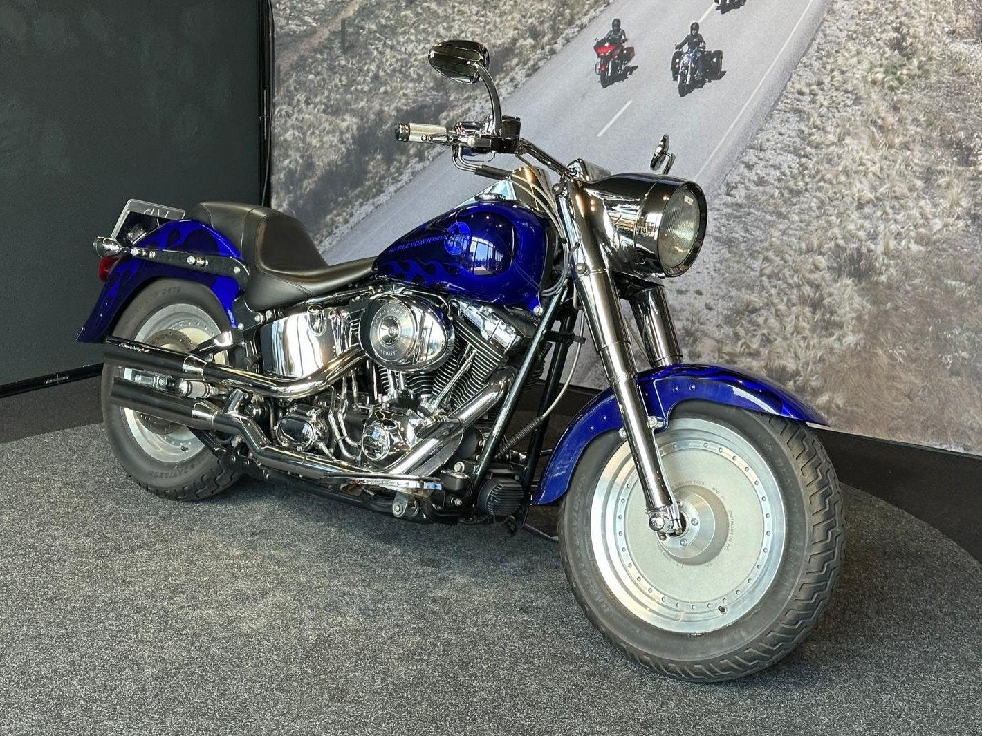 Harley-Davidson FLSTFI FAT BOY (EFI) (bj 2001), Laan van Vredenoord 33
2289 DA  RIJSWIJK, NL, Bedrijf, 1449 cc, Meer dan 35 kW