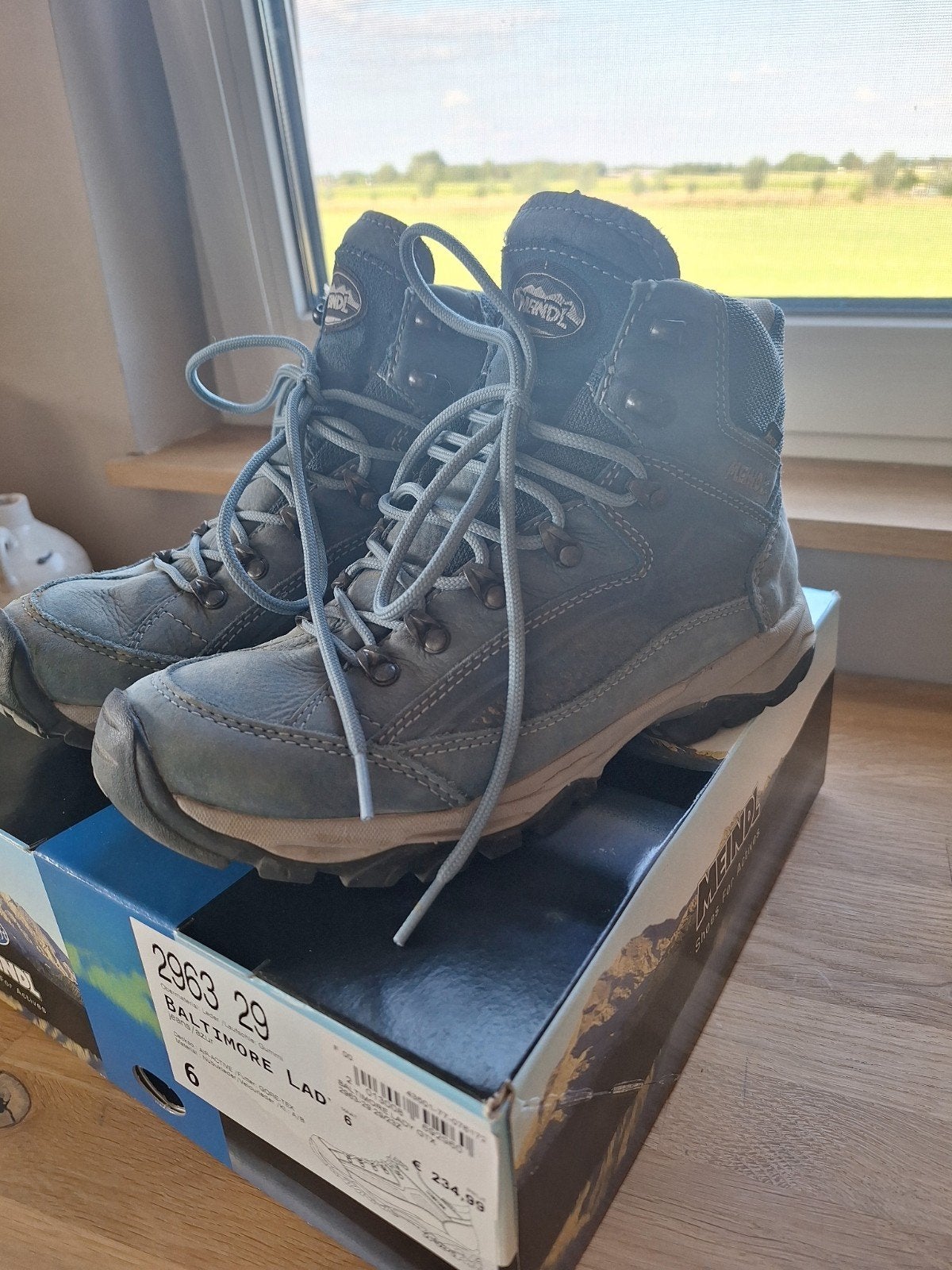 Dames wandelschoen Meindl maat 39, Ophalen of Verzenden, Zo goed als nieuw, Schoenen