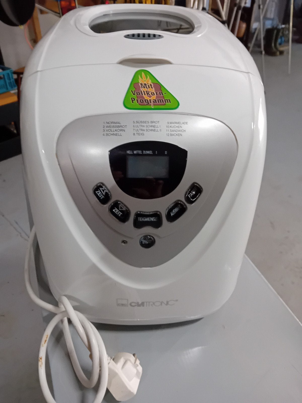 Broodbakmachine met volkorenprogramma - Clatronic, Witgoed en Apparatuur, Broodbakmachines, Gebruikt, 800 tot 1200 gram deeg, Kijkvenster