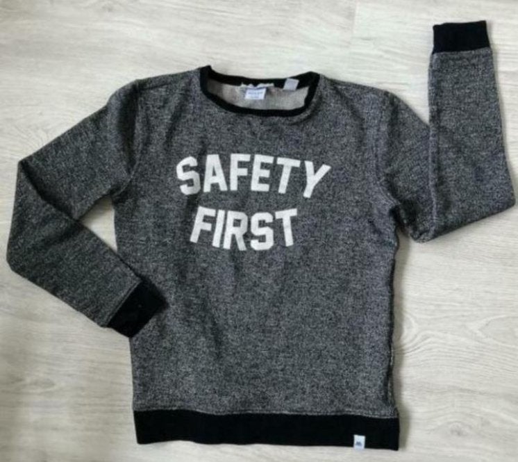 NIK EN NIK Heerlijke grijze trui , maat 176, Kinderen en Baby's, Kinderkleding | Maat 176, Trui of Vest, Nik&Nik, Ophalen of Verzenden