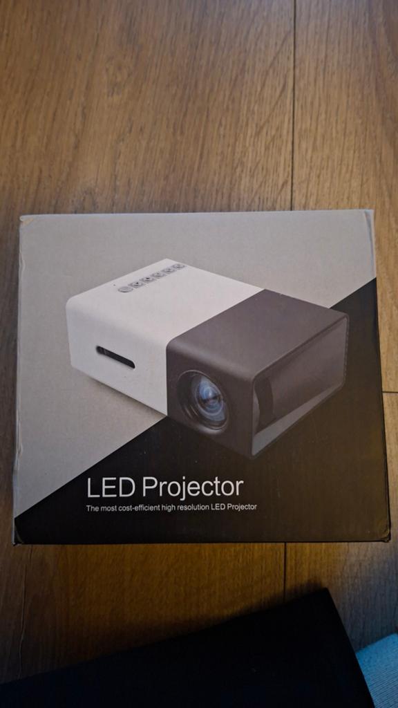 LED projector - nieuw in doos, Ophalen of Verzenden, Nieuw, LED
