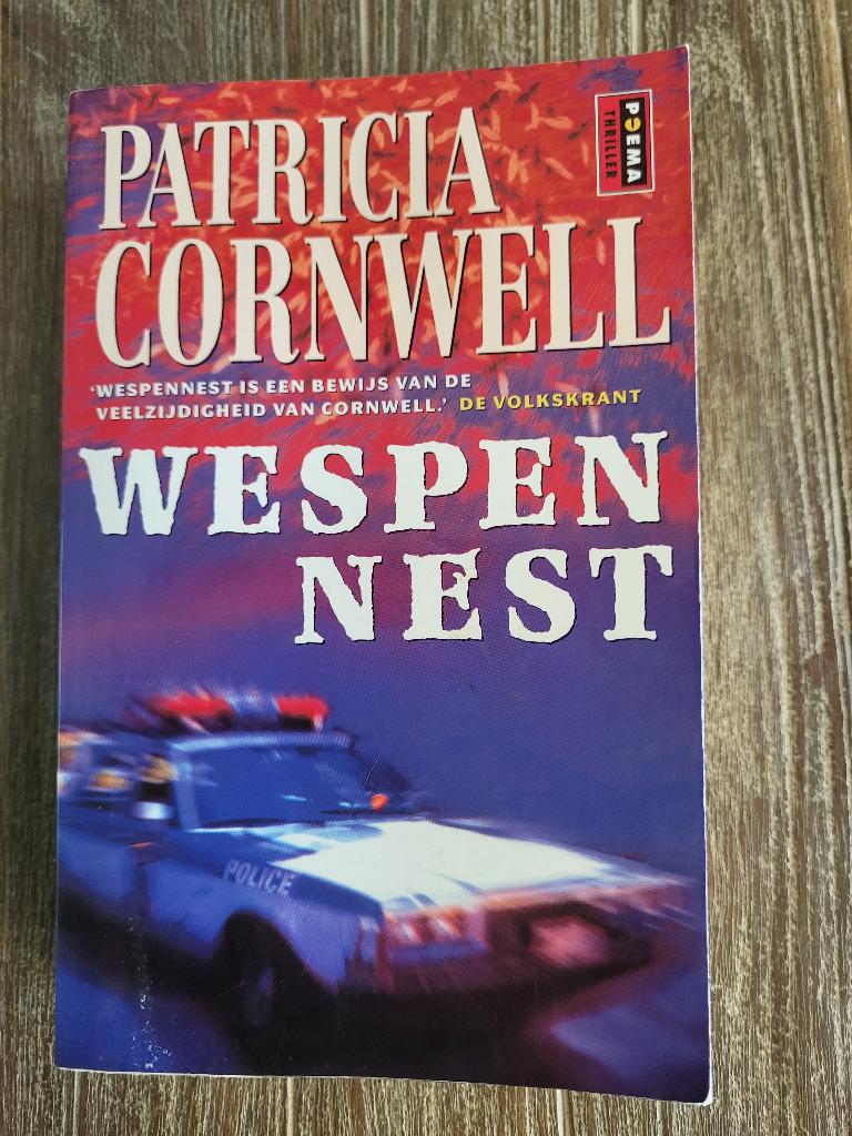 Wespennest - Patricia Cornwell, Ophalen of Verzenden, Zo goed als nieuw, Patricia Cornwell