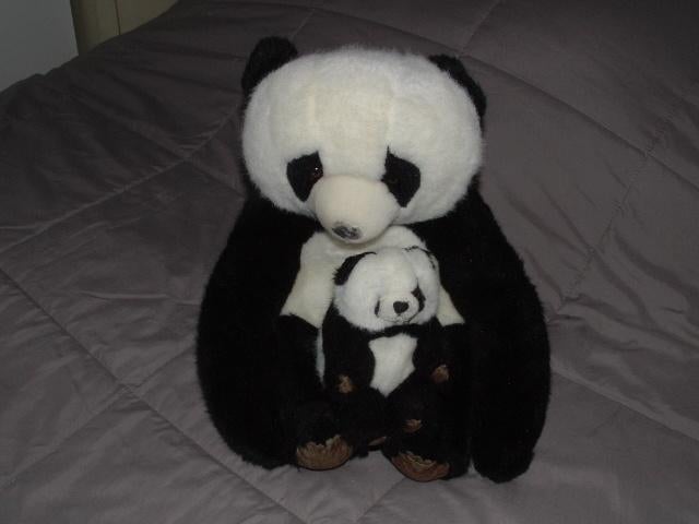 FRITS STRUIS PANDA BEER MET KLEINTJE IN DE ARMEN PLUC, Ophalen of Verzenden, Nieuw, Overige typen