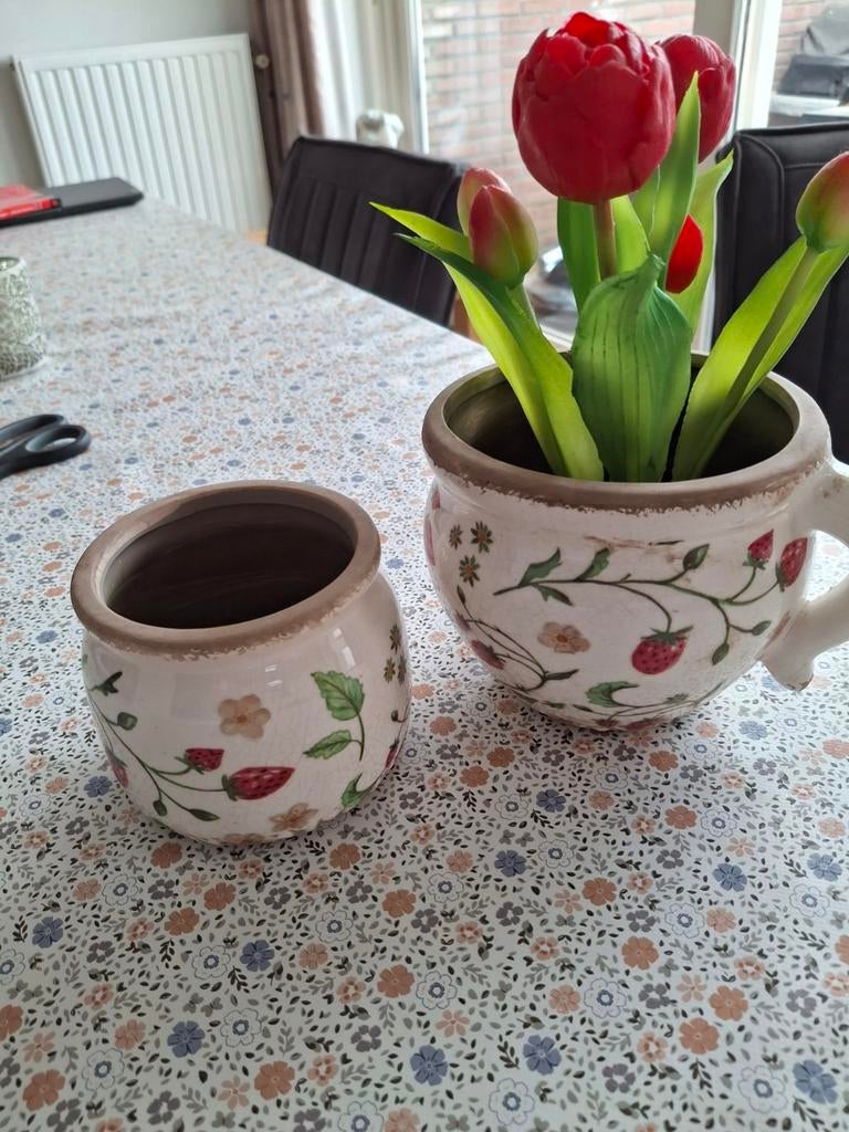 2 mooie bloempotten clayre &eef, Ophalen, Rond, Zo goed als nieuw, Aardewerk