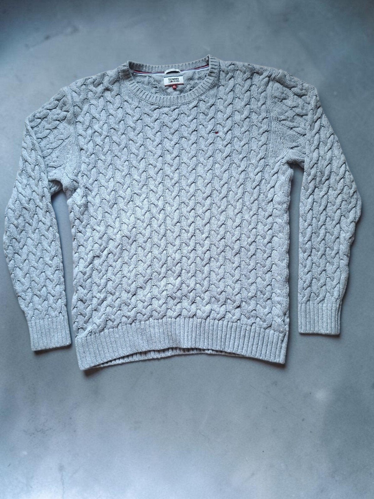 Tommy Jeans kabeltrui – lichtgrijs – maat XL, Kleding | Heren, Truien en Vesten, Maat 56/58 (XL), Ophalen of Verzenden, Zo goed als nieuw