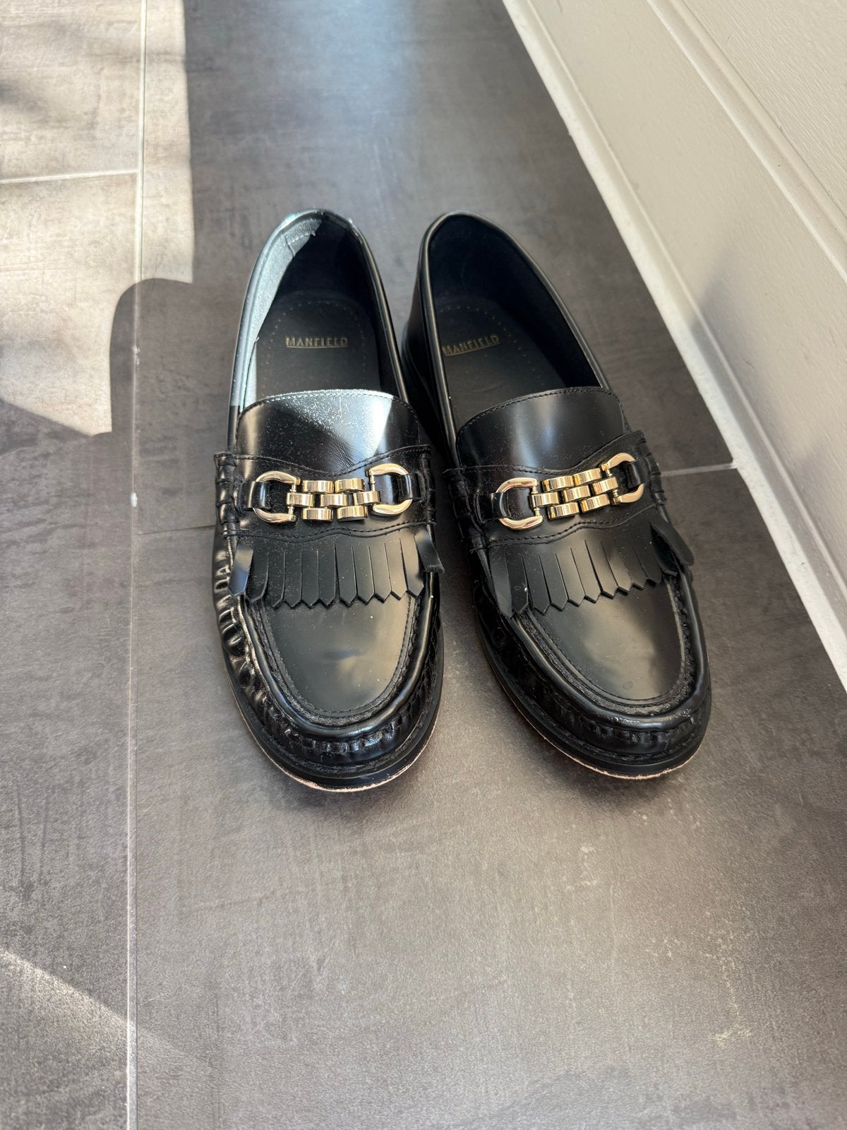 Manfield mocassins maat 40 - Zo goed als nieuw, Ophalen of Verzenden, Zo goed als nieuw, Zwart, Instappers