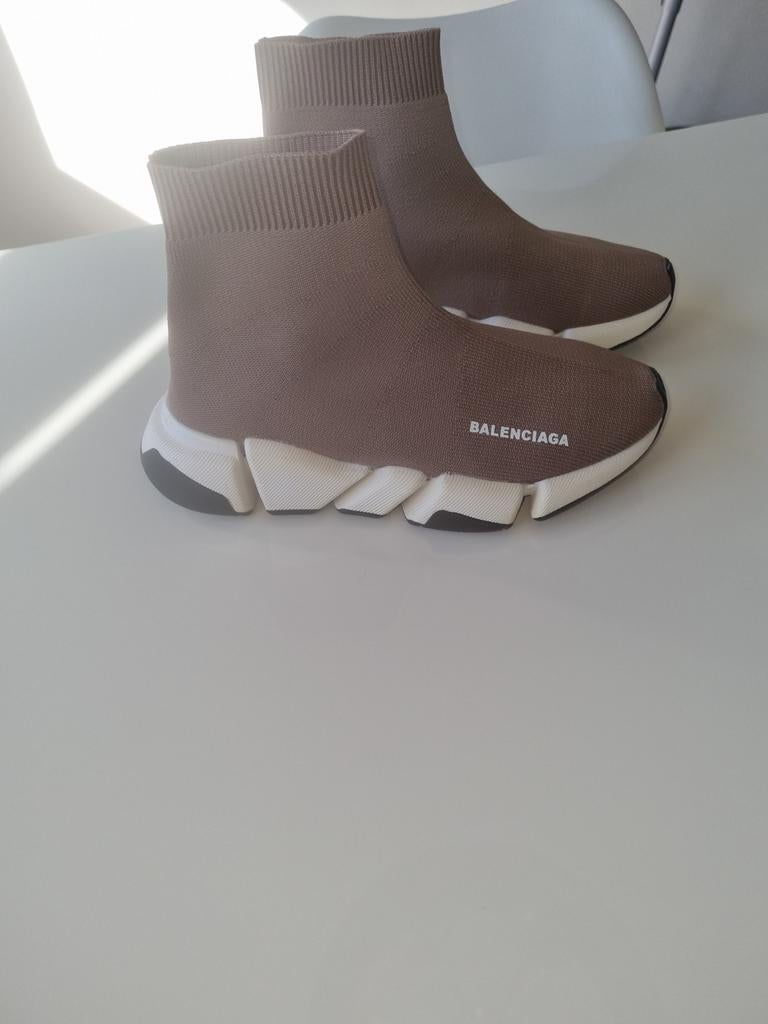 Balenciaga, Zwart, Ophalen of Verzenden, Sneakers of Gympen, Zo goed als nieuw