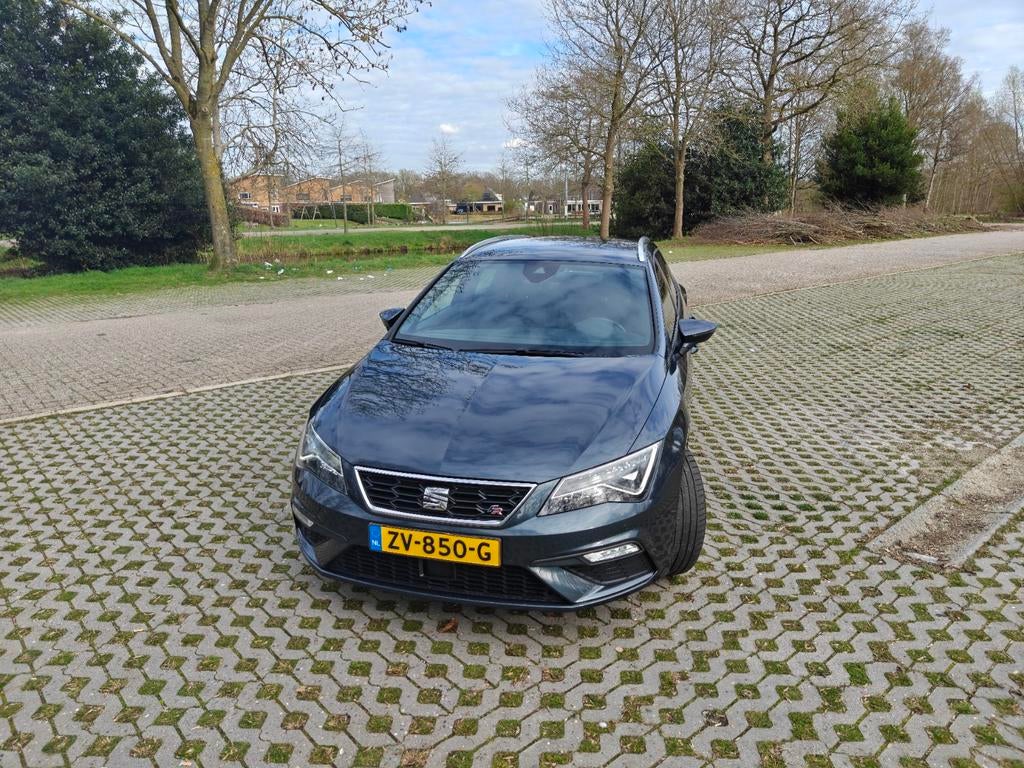 Seat Leon 1.5 TSI 150PK Dsg-7 2019 Grijs, Auto's, Seat, Particulier, Leon, ABS, Achteruitrijcamera, Adaptive Cruise Control, Airbags