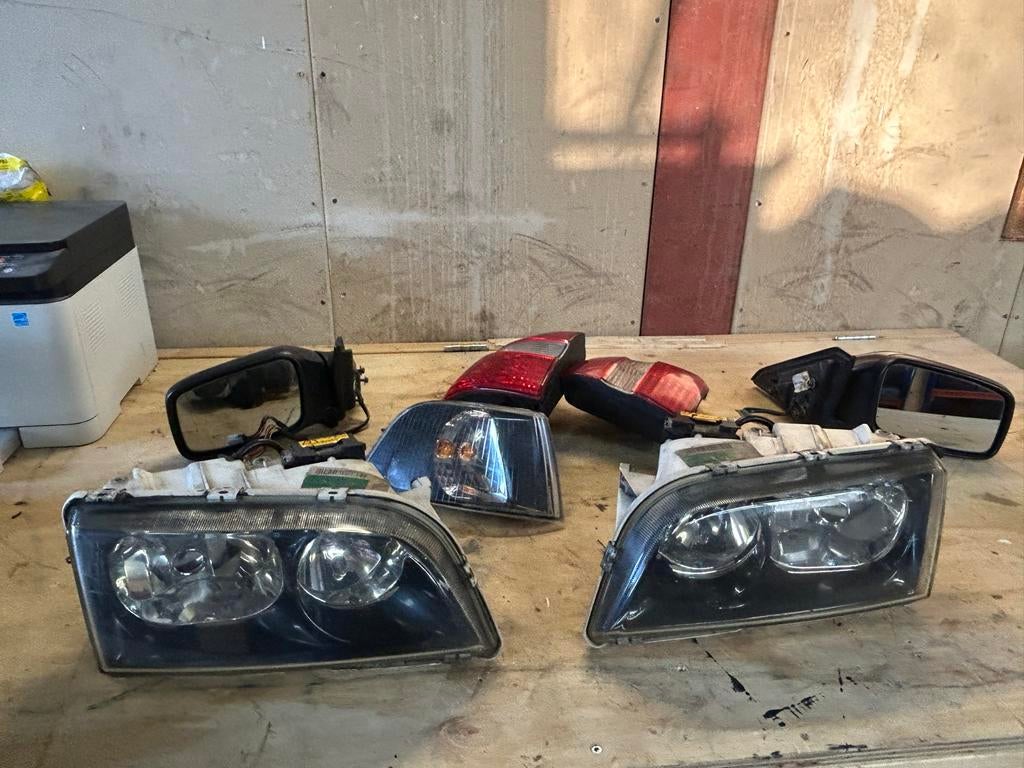 Original Volvo V40 xenon koplampen met starters - Spiegels, Ophalen, Gebruikt, Volvo