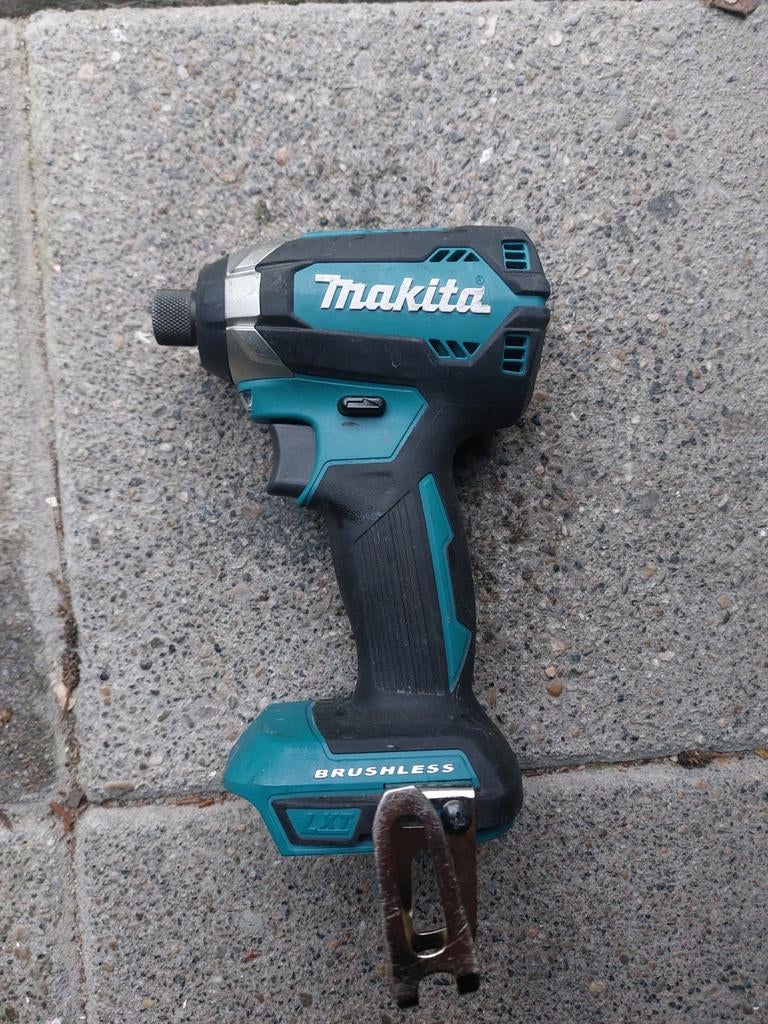Makita dtd153 slagschroevendraaier, Doe-het-zelf en Verbouw, Gereedschap | Boormachines, Ophalen of Verzenden, Zo goed als nieuw