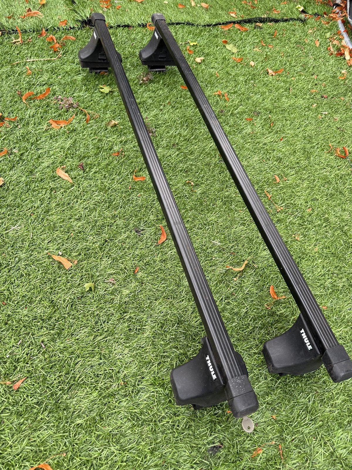 Thule dakdragers met slotjes, Auto diversen, Dakdragers, Ophalen of Verzenden, Gebruikt