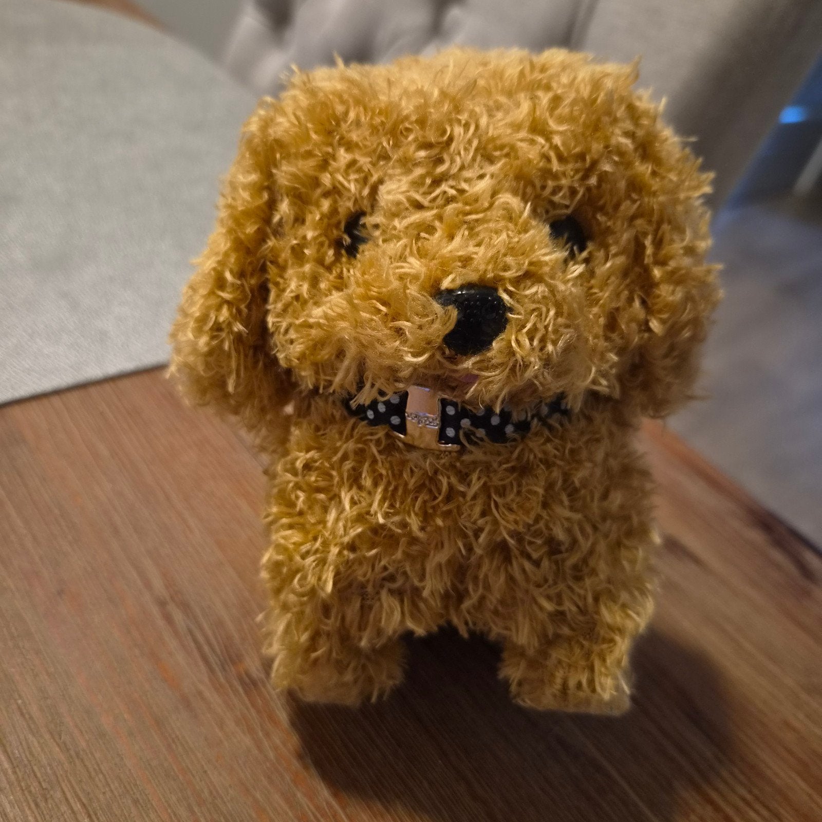 Schattige interactieve hond knuffel - blaft en loopt, Overige merken, Overige karakters, Zo goed als nieuw, Klein (minder dan 20 cm)