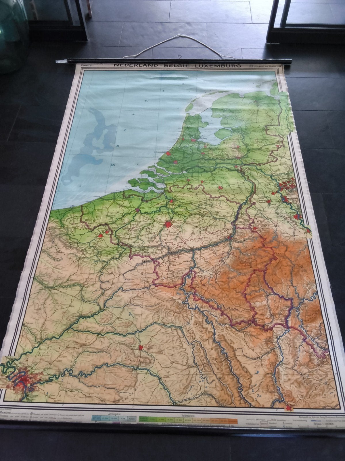 Vintage Schoolkaart Nederland België Luxemburg, Ophalen, Aardrijkskunde
