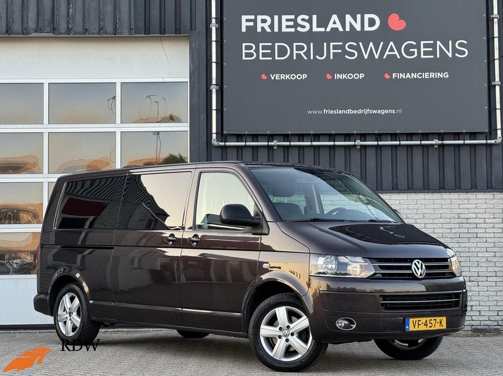 Volkswagen Transporter 2.0 TDI Highline Dubbele Cabine Trekh, Euro 5, Gebruikt, 4 cilinders, Bruin